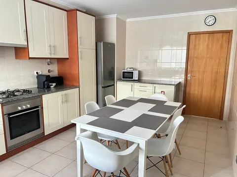 Ramalho Three Bedroom Apartment